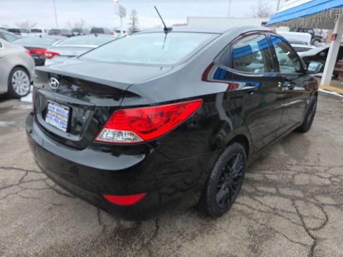 Used 2013 Hyundai Accent GLS w/ Premium Pkg image 24