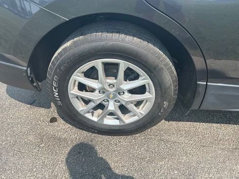Used 2022 Chevrolet Equinox LT FWD image 41