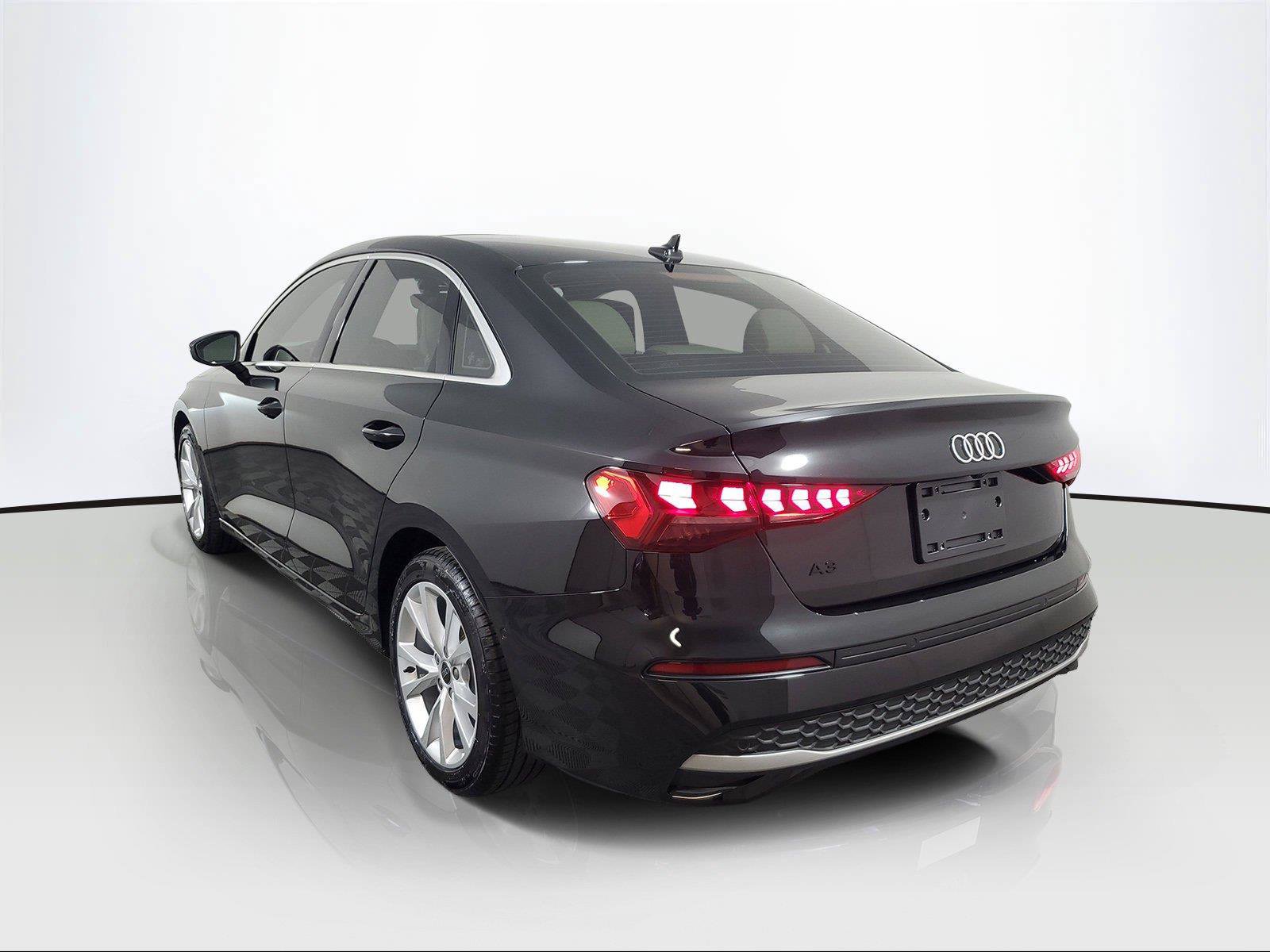 Certified 2025 Audi A3 2.0T Premium AWD/4WD image 4