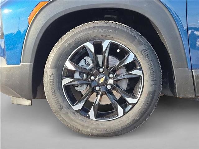 Used 2021 Chevrolet TrailBlazer LT w/ Sun and Liftgate Package FWD image 21