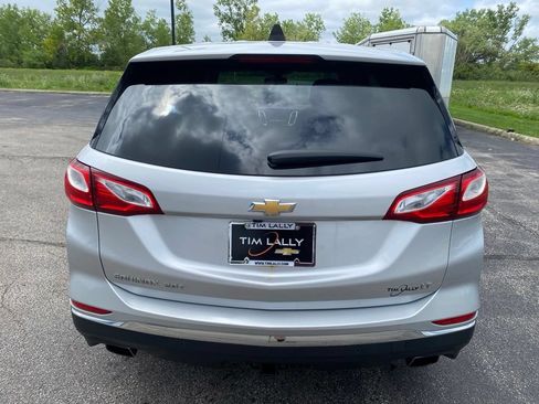 Used 2018 Chevrolet Equinox LT FWD image 6