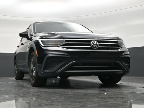 Used 2024 Volkswagen Tiguan SE FWD image 26