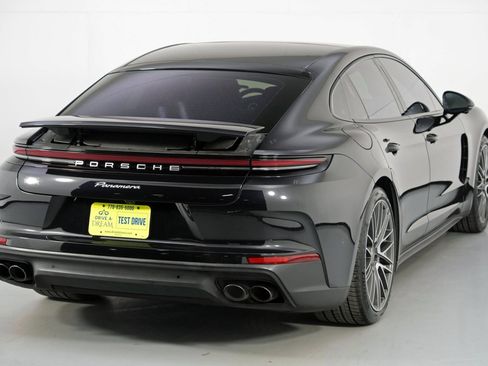 Used 2024 Porsche Panamera image 56