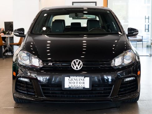 Used 2013 Volkswagen Golf R 4-Door AWD/4WD image 2