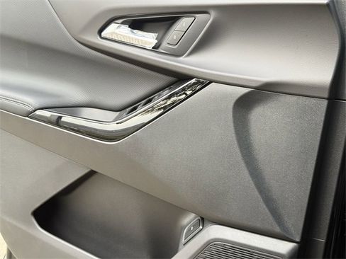 New 2026 Chevrolet Equinox LT w/ Convenience Package II image 22