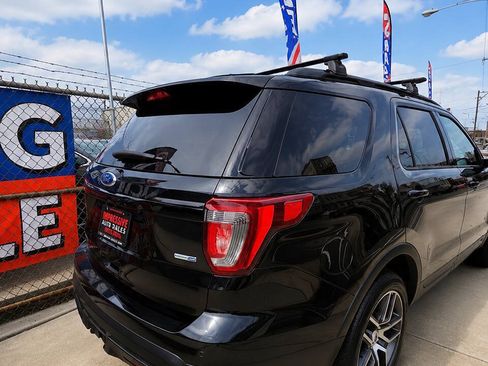 Used 2016 Ford Explorer Sport w/ Equipment Group 401A AWD/4WD image 2