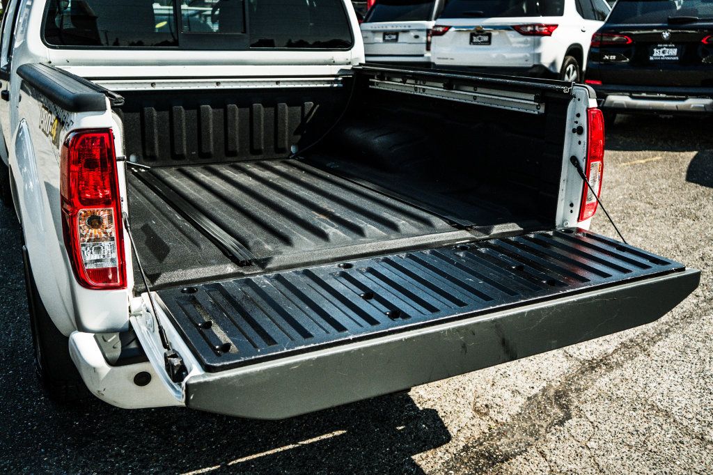Used 2019 Nissan Frontier PRO-4X AWD/4WD image 18