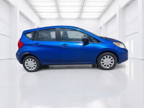 Used 2015 Nissan Versa Note S Plus FWD image 3