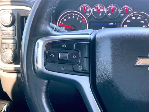 Used 2019 Chevrolet Silverado 1500 LT w/ All-Star Edition image 17