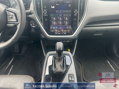 Used 2024 Subaru Crosstrek 2.5i Limited w/ Crosstrek Mirror Package image 15