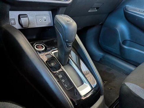 Used 2024 Nissan Versa SV FWD image 11