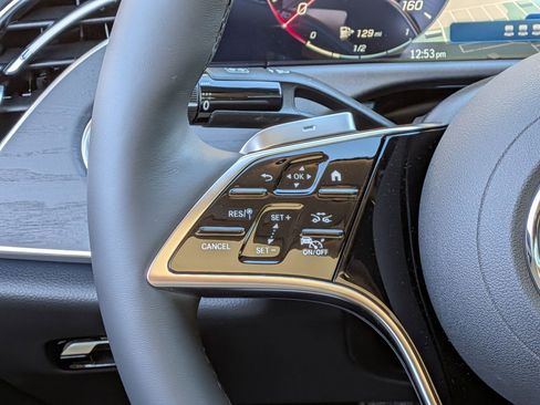 New 2026 Mercedes-Benz E 450 4MATIC Sedan image 18