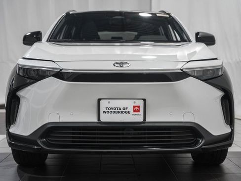 Used 2024 Toyota bZ4X XLE image 2