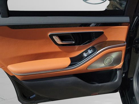 Used 2022 Mercedes-Benz S 500 4MATIC image 28