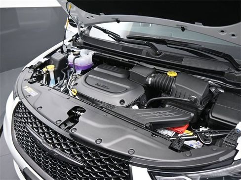 New 2026 Chrysler Pacifica Select image 33