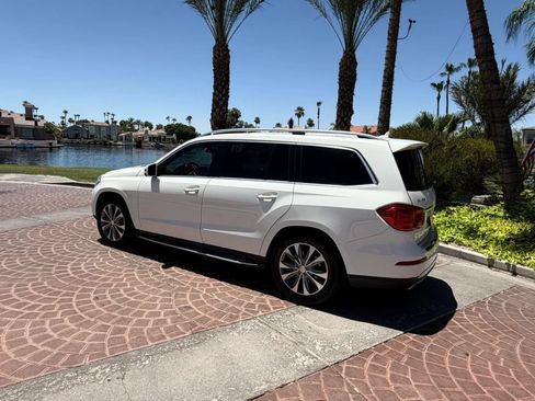 Used 2013 Mercedes-Benz GL 450 4MATIC image 8