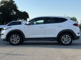 Used 2017 Hyundai Tucson SE image 2