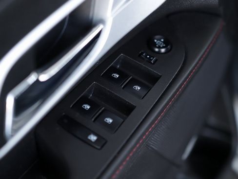 Used 2012 Chevrolet Equinox LTZ image 23