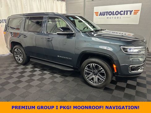 Used 2025 Jeep Wagoneer 4WD w/ Premium Group I image 1