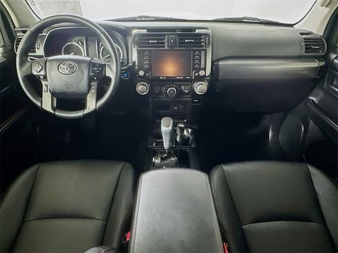 Used 2022 Toyota 4Runner TRD Off-Road Premium image 16