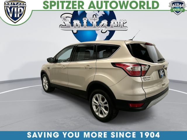 Used 2017 Ford Escape SE w/ SE Cold Weather Package AWD/4WD image 8