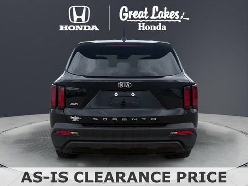 Used 2021 Kia Sorento LX AWD/4WD image 3