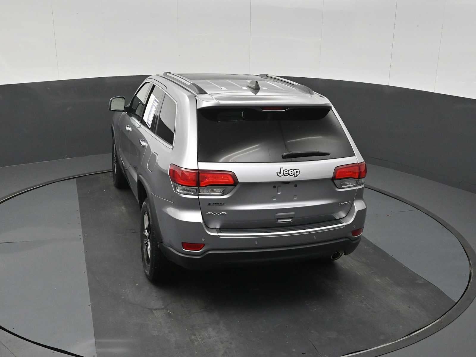 Used 2021 Jeep Grand Cherokee Limited w/ Luxury Group II AWD/4WD image 22