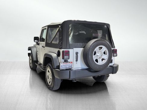 Used 2014 Jeep Wrangler Sport image 5