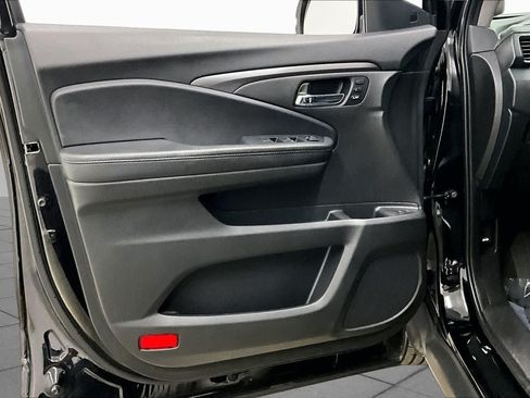 Used 2021 Honda Pilot Special Edition image 25
