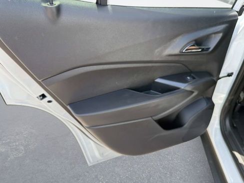 New 2026 Chevrolet Trax ACTIV FWD image 12
