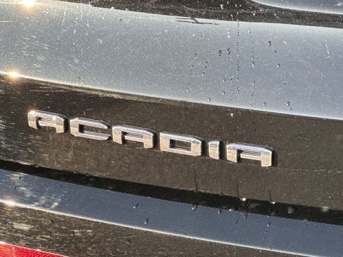 Used 2023 GMC Acadia Denali w/ Black Diamond Edition image 49