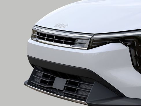 New 2025 Kia K4 EX image 12