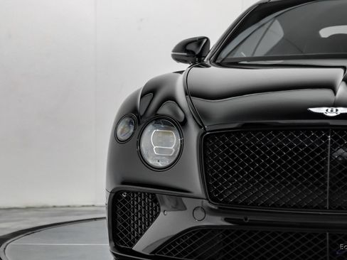Used 2022 Bentley Continental GT AWD/4WD image 29