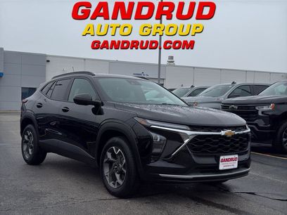 Used 2024 Chevrolet Trax LT w/ Driver Confidence Package