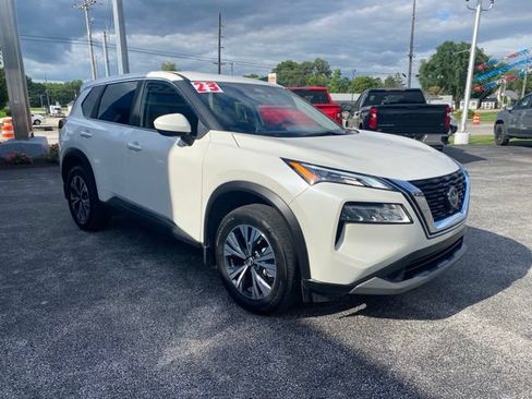 Used 2023 Nissan Rogue SV AWD/4WD image 7