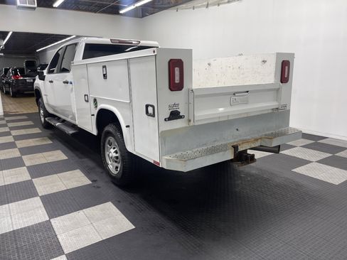 Used 2021 Chevrolet Silverado 2500 W/T w/ WT Fleet Convenience Package AWD/4WD image 2