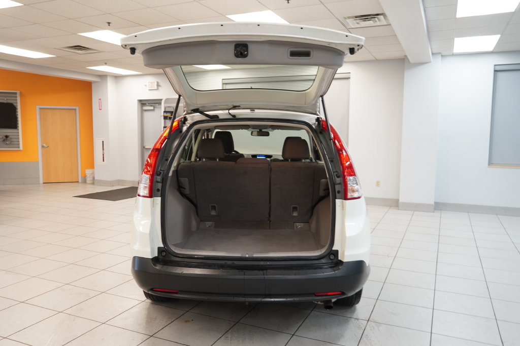 Used 2014 Honda CR-V LX image 9