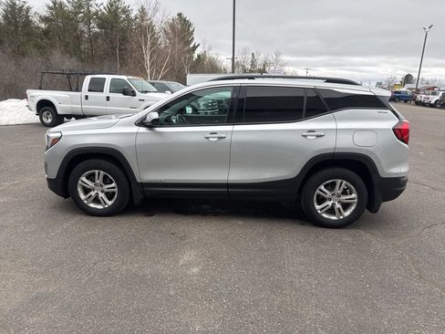 Used 2018 GMC Terrain SLE image 7