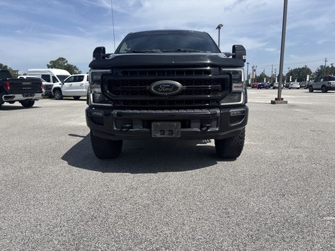 Used 2020 Ford F250 Lariat AWD/4WD image 2