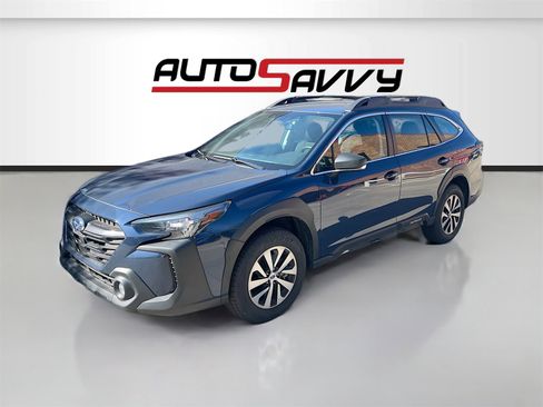 Used 2024 Subaru Outback 2.5i image 3