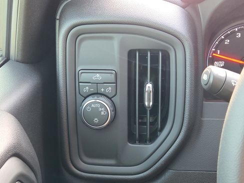 New 2026 Chevrolet Silverado 1500 Custom w/ LPO, Dark Essentials Package image 17