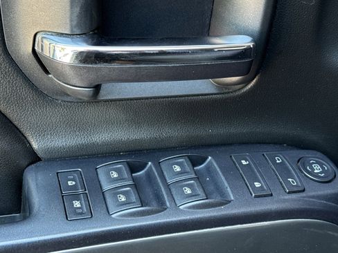 Used 2015 Chevrolet Silverado 1500 LT w/ LT Convenience Package RWD image 12