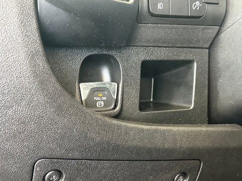 Used 2023 RAM ProMaster 2500 w/ Convenience Group image 24