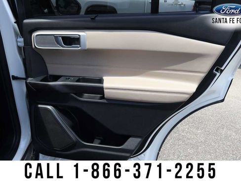 Used 2020 Ford Explorer Limited w/ Class III Trailer Tow Package RWD image 24