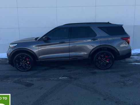 Used 2023 Ford Explorer ST w/ Equipment Group 401A image 4