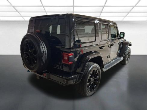 Certified 2021 Jeep Wrangler Unlimited Sahara AWD/4WD image 3