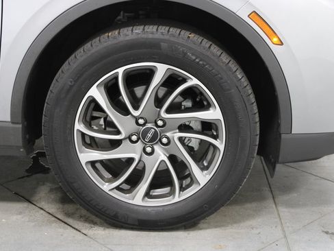 Used 2022 Lincoln Corsair AWD w/ Equipment Group 101A image 13