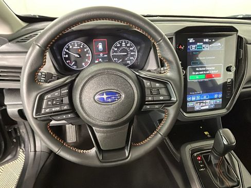 Used 2024 Subaru Crosstrek 2.5i Limited AWD/4WD image 16