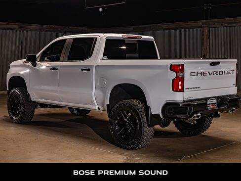 Used 2021 Chevrolet Silverado 1500 LT Trail Boss w/ Convenience Package II AWD/4WD image 7