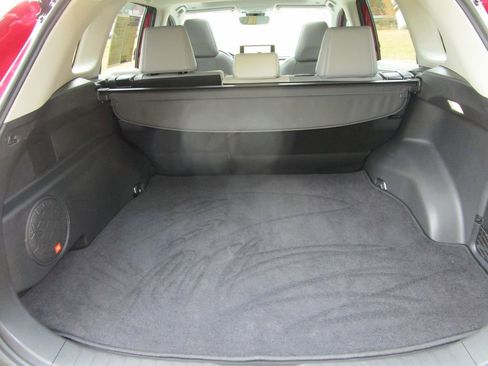 Used 2025 Toyota RAV4 Limited image 12